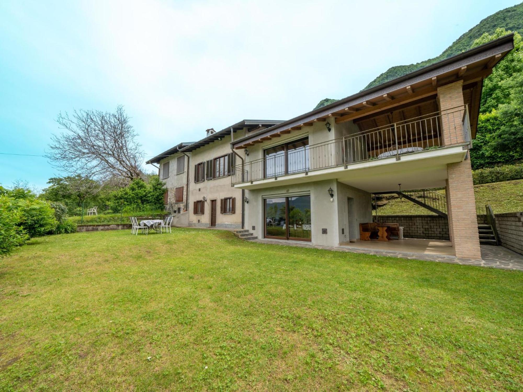 Apartment Tondo-2 By Interhome Castelveccana エクステリア 写真